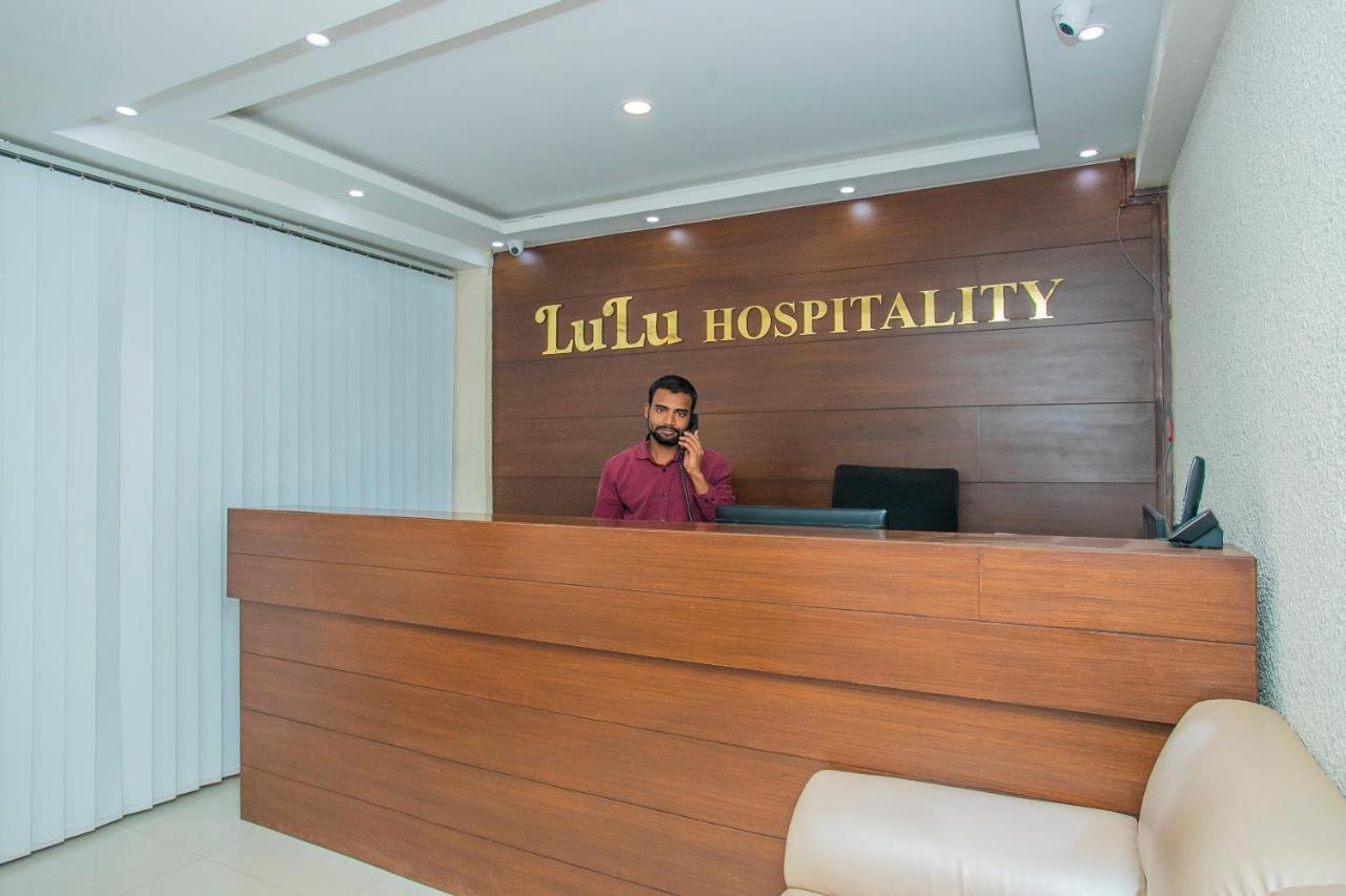 מלון Yelahanka Oyo 4797 Lulu Hospitality מראה חיצוני תמונה