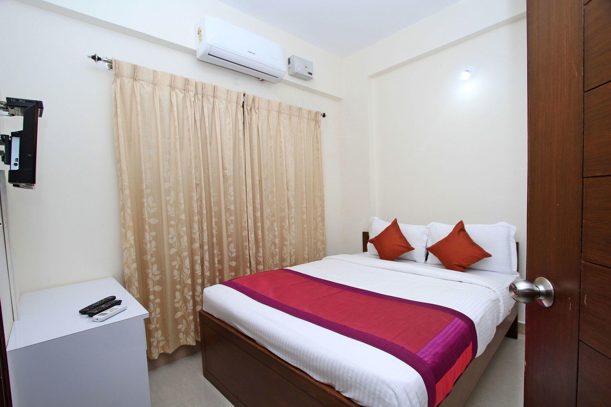 מלון Yelahanka Oyo 4797 Lulu Hospitality מראה חיצוני תמונה