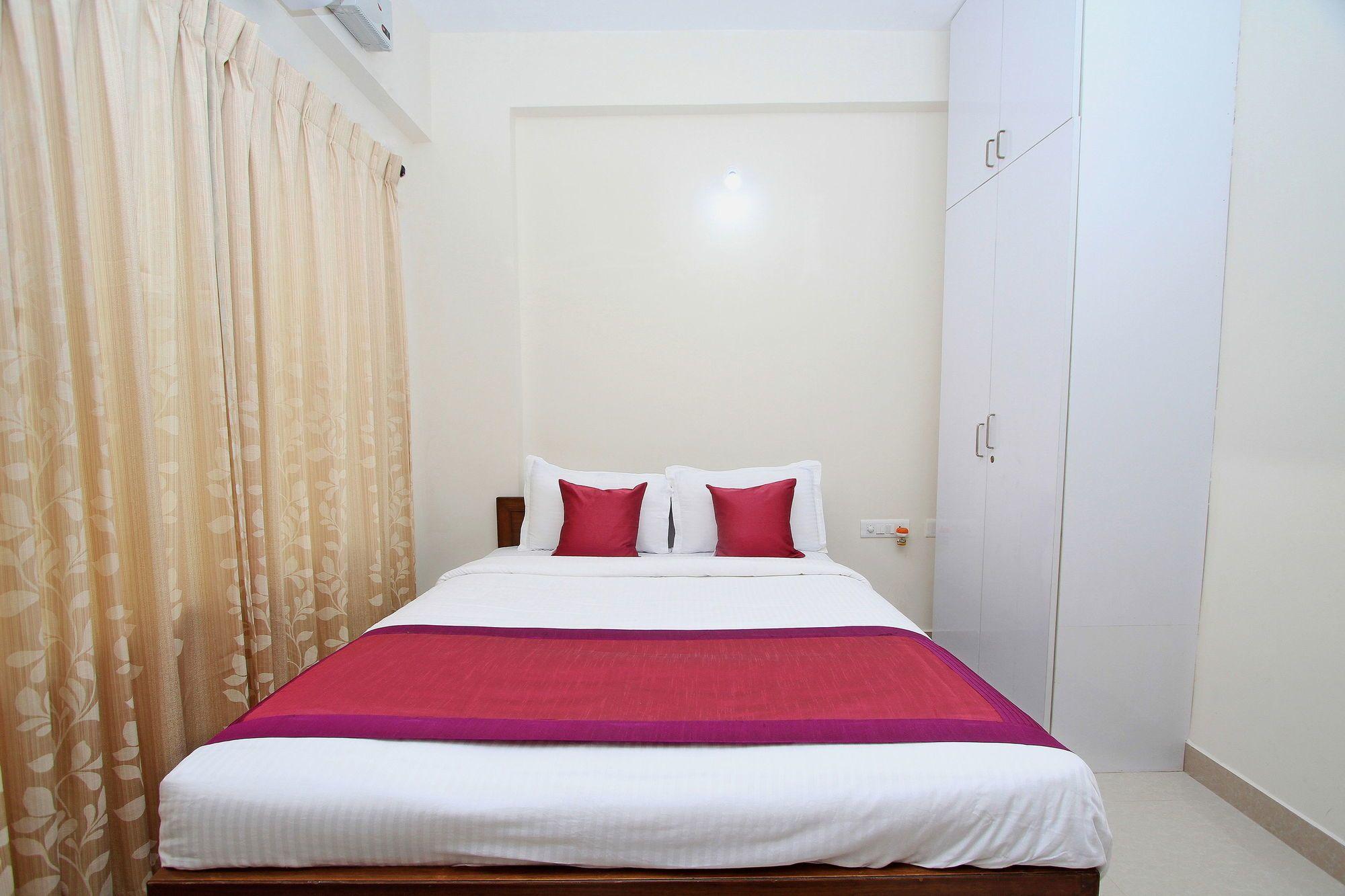 מלון Yelahanka Oyo 4797 Lulu Hospitality מראה חיצוני תמונה