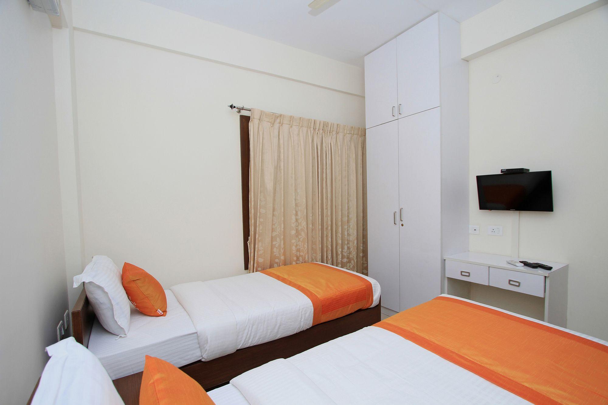 מלון Yelahanka Oyo 4797 Lulu Hospitality מראה חיצוני תמונה